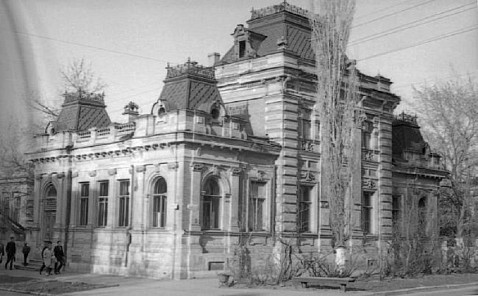 Саратовцы увидят шедевры модерна на улице Вольской